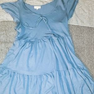 Hi!! I'm selling a Blue flow dress!